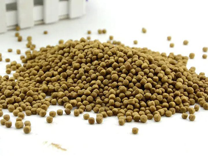 Extruded floating fish feed pellet