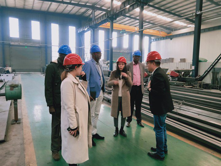Nigerian customer visit the factory1